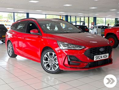 FORD FOCUS 1.0 ST LINE ECOBOOST MHEV REDUCED BY 700 1,384 MILES 5 DOORS...