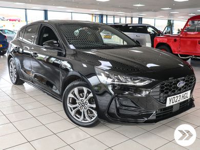 FORD FOCUS 1.0 ST LINE ECOBOOST 13,135 MILES 5 DOORS HATCHBACK PETROL MANUAL 23...